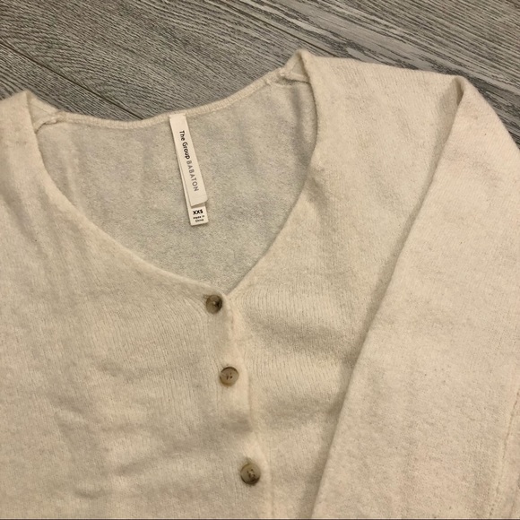 SOLD Babaton Lounge Cardigan - Picture 4 of 5